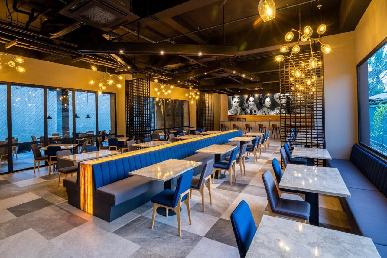 Hotel Aston Boutique 4*