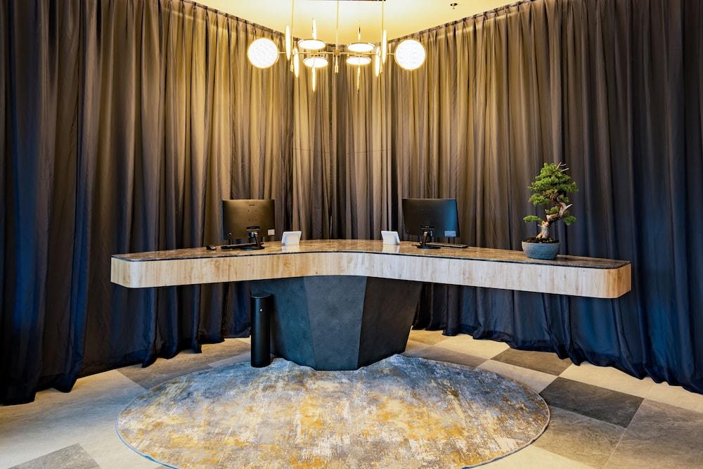 Aston Boutique 4*